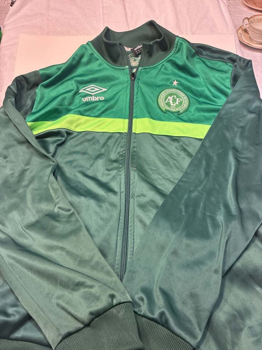 Umbro Chapecoense 2017 Hino Anthem Track Jacket XXL